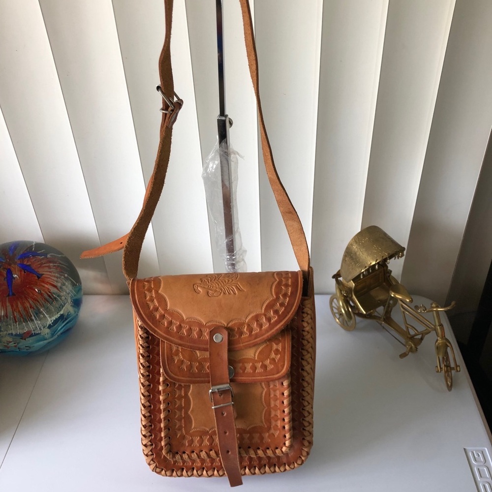 Hand Tooled Leather shoulder bag